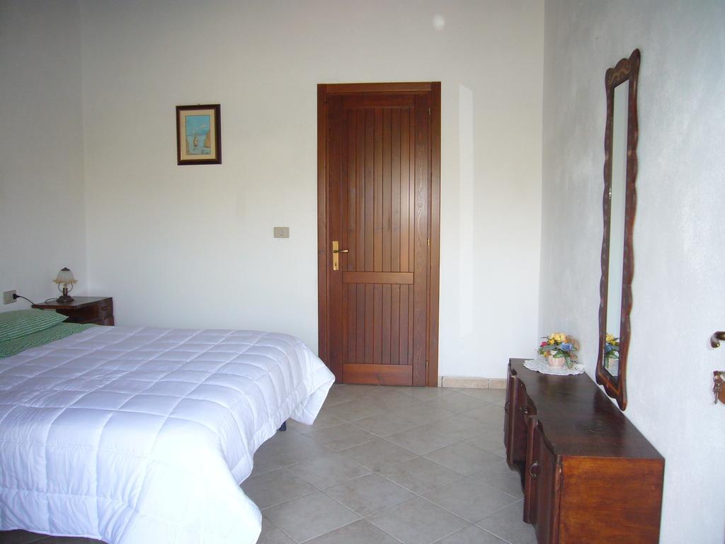 Su Trabi B&B Fluminimaggiore Zimmer foto